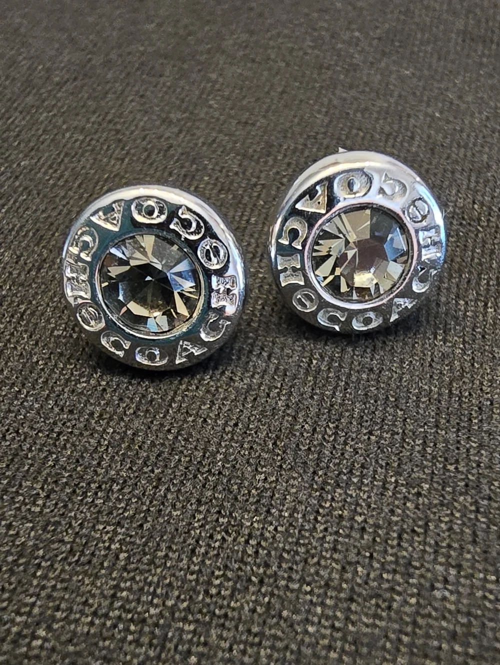 Coach Open Circle Stone Stud Earrings – Iconic Silver & Shimmering Grey - Picture 3 of 3